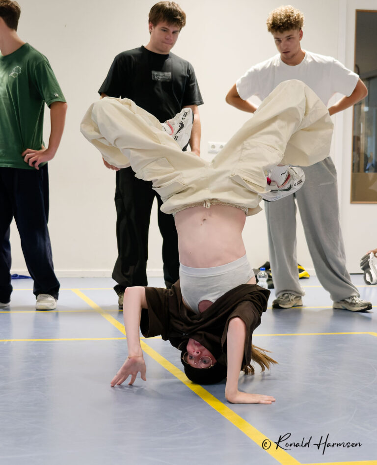 2026-9-21 Vrije training breakdance met o.a. Bgirl India